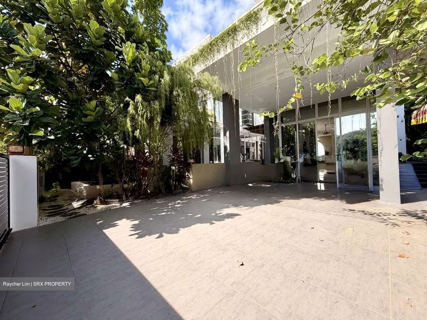 Pasir Ris Beach Park (D18), Detached #577107031